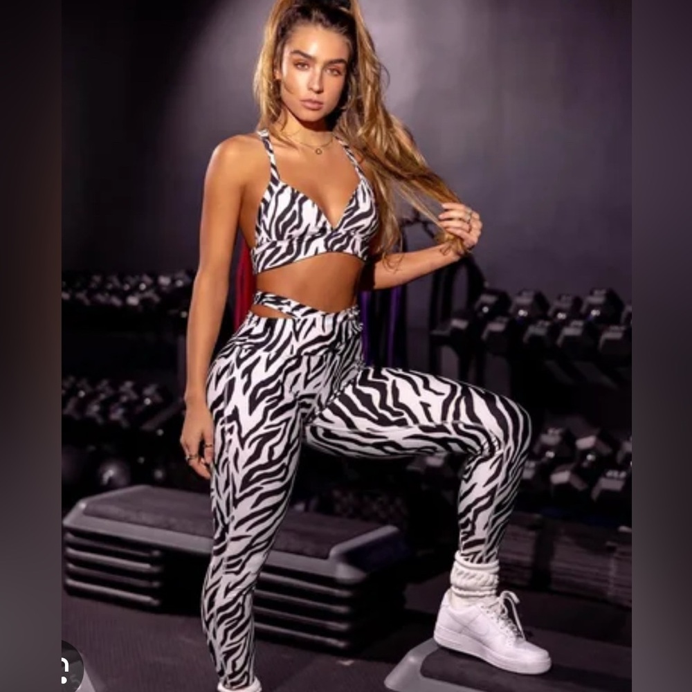 Black and White Zebra Print legging